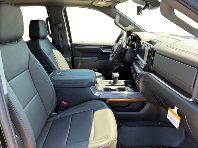 2026 Chevrolet Silverado 1500 LTZ - Photo 13