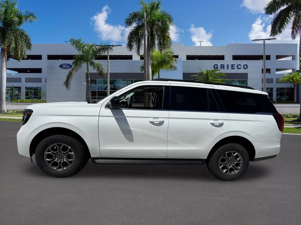 New 2027 Star White Metallic Tri-Coat Ford Active image 4