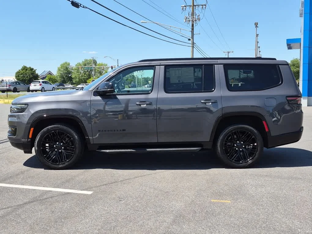 Used 2024 Baltic Gray Metallic Clearcoat Jeep Series II Carbide image 5