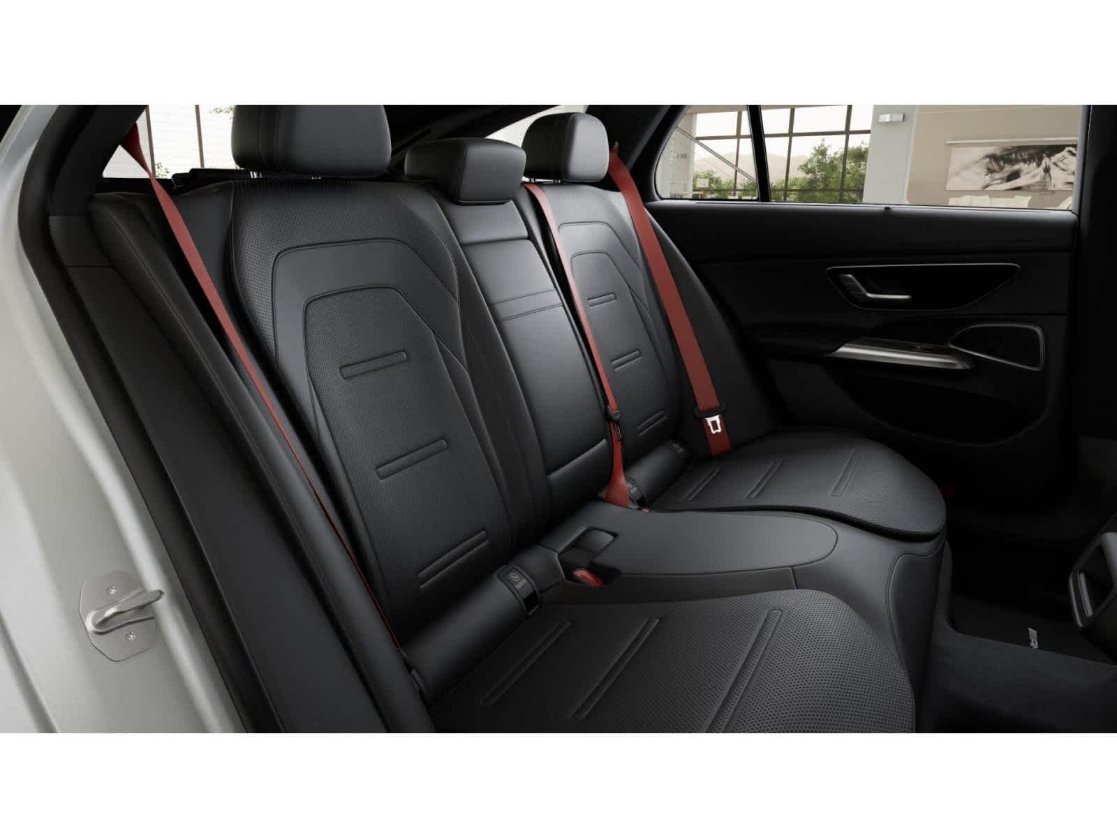 New 2026 MANUFAKTUR Moonlight White Magno Mercedes-Benz AMG® E 53 E 4MATIC+ Wagon image 4