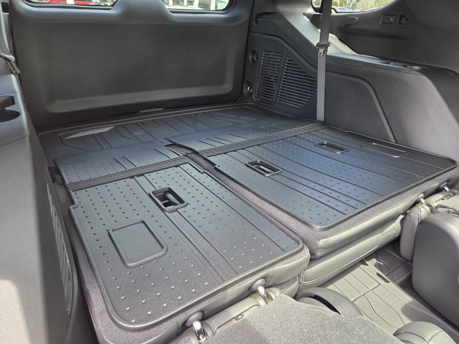 New 2026 Sterling Gray Metallic Chevrolet LT image 15