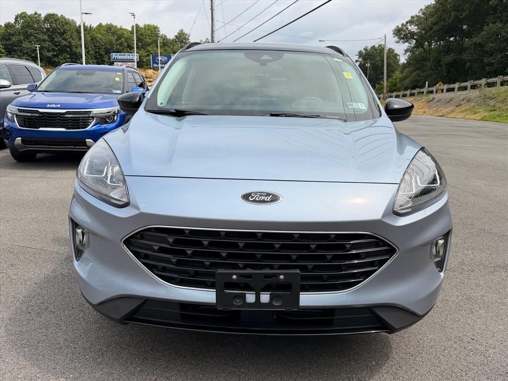 Used 2022 Blue Ford SEL image 16