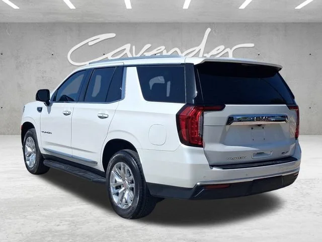 Used 2022 WHITE FROST TRICOAT GMC SLT image 15
