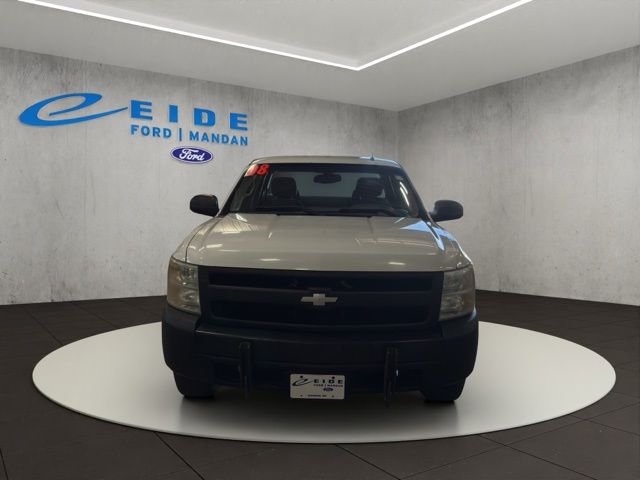 Used 2008 White Chevrolet Work Truck image 8