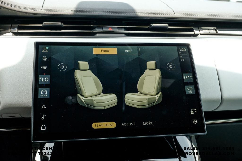 New 2026 Santorini Black Metallic Land Rover SE image 27