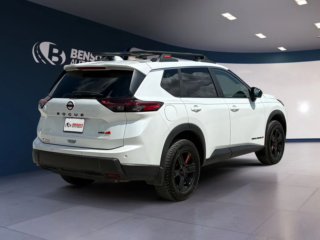 Used 2025 White Nissan Rock Creek image 5
