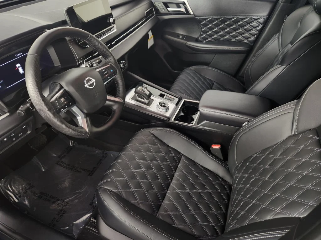 Used 2026 Gray Nissan Platinum image 13