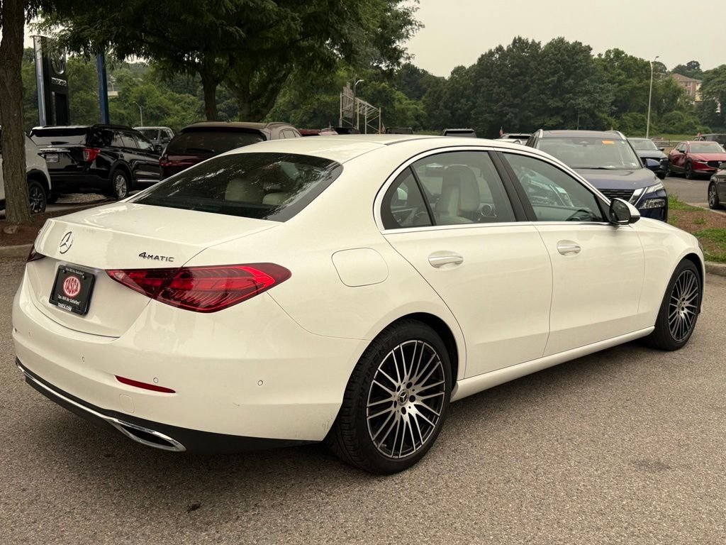 Used 2024  Mercedes-Benz C 300 image 10
