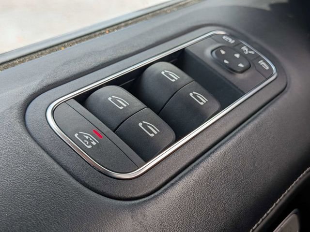 Used 2019 Polar White Mercedes-Benz G 63 AMG® image 26