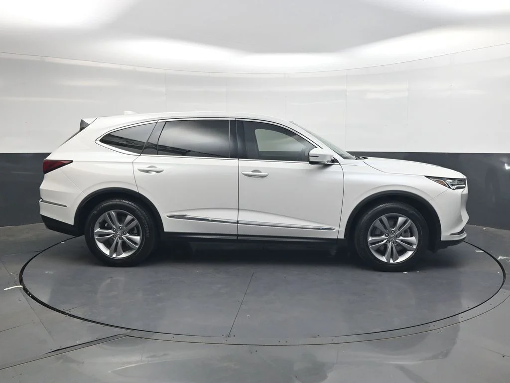 Used 2024 Platinum White Pearl Acura 3.5L image 3