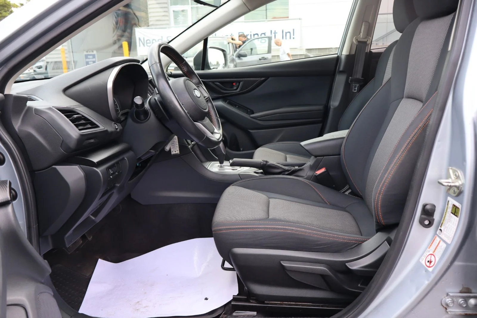 Used 2018 Ice Silver Metallic Subaru 2.0i Premium image 13