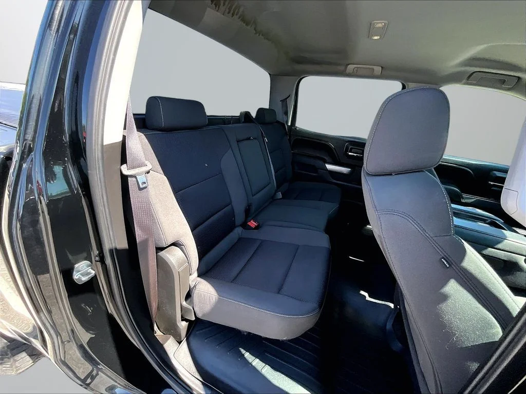 Used 2016 Black Chevrolet LT image 29