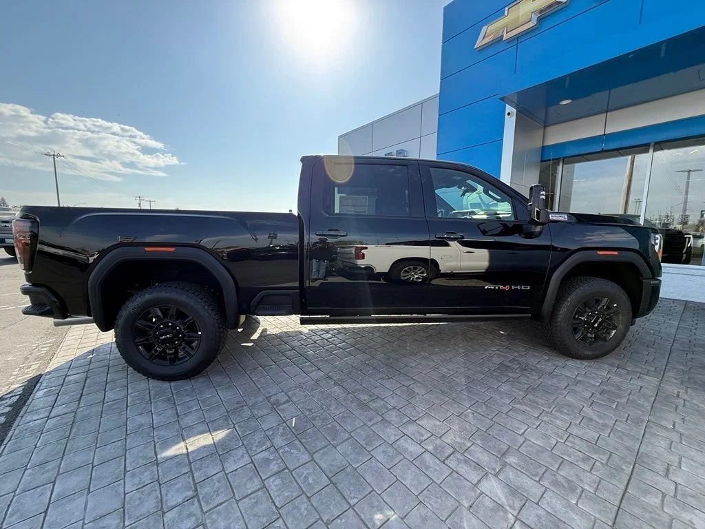 New 2026 Onyx Black GMC AT4 image 13