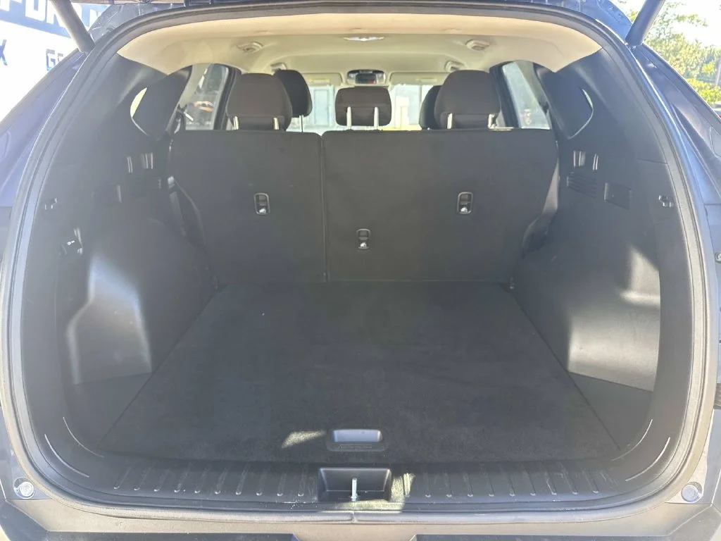 Used 2025 Blue Hyundai SEL image 14