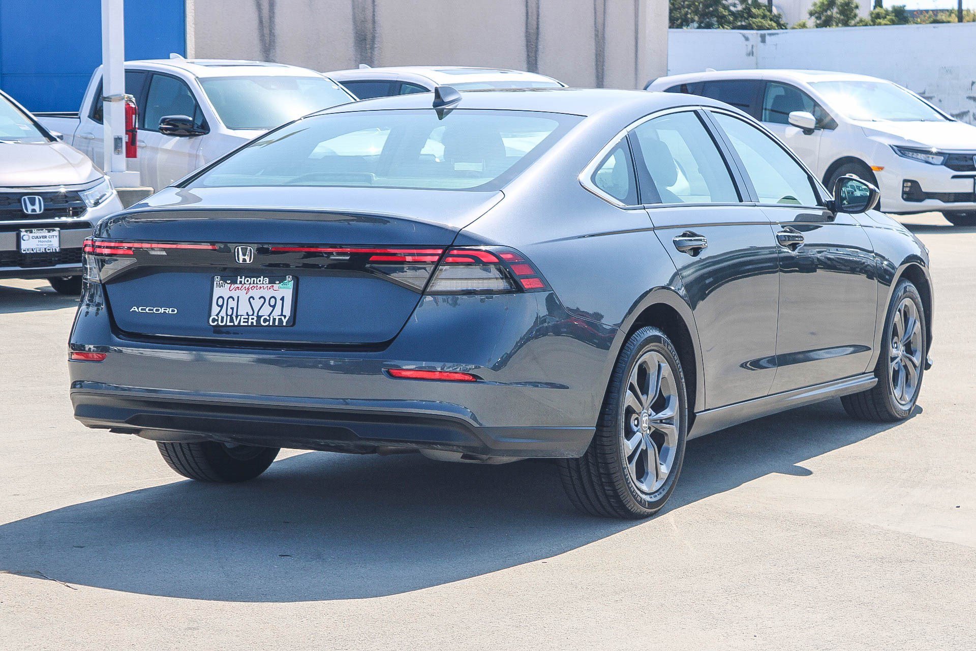Used 2023 Meteorite Gray Metallic Honda EX image 8