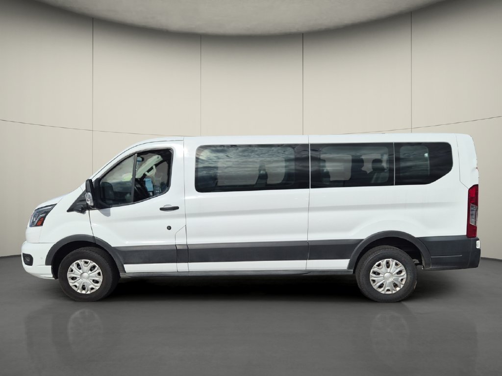 Used 2023 White Ford XLT image 4
