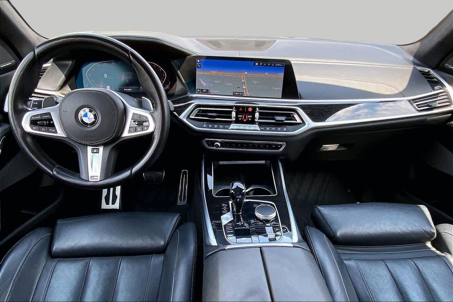 Used 2020 Black Sapphire Metallic BMW xDrive40i image 14