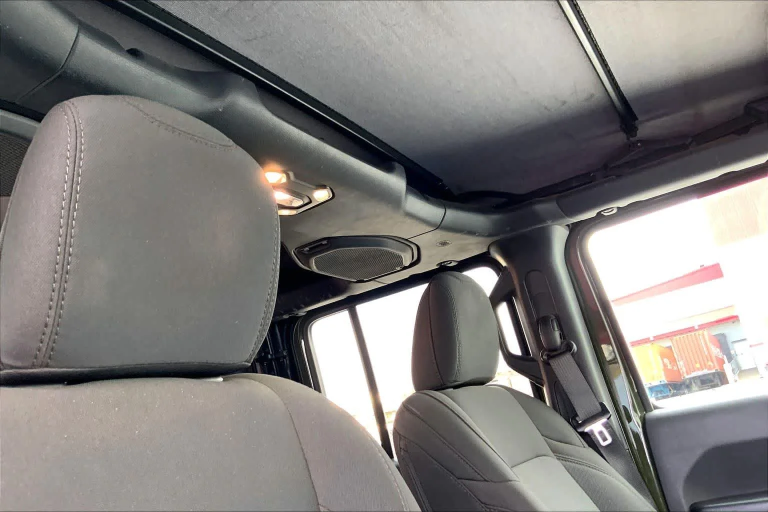 Used 2022 Grn/green Jeep Willys Sport image 29