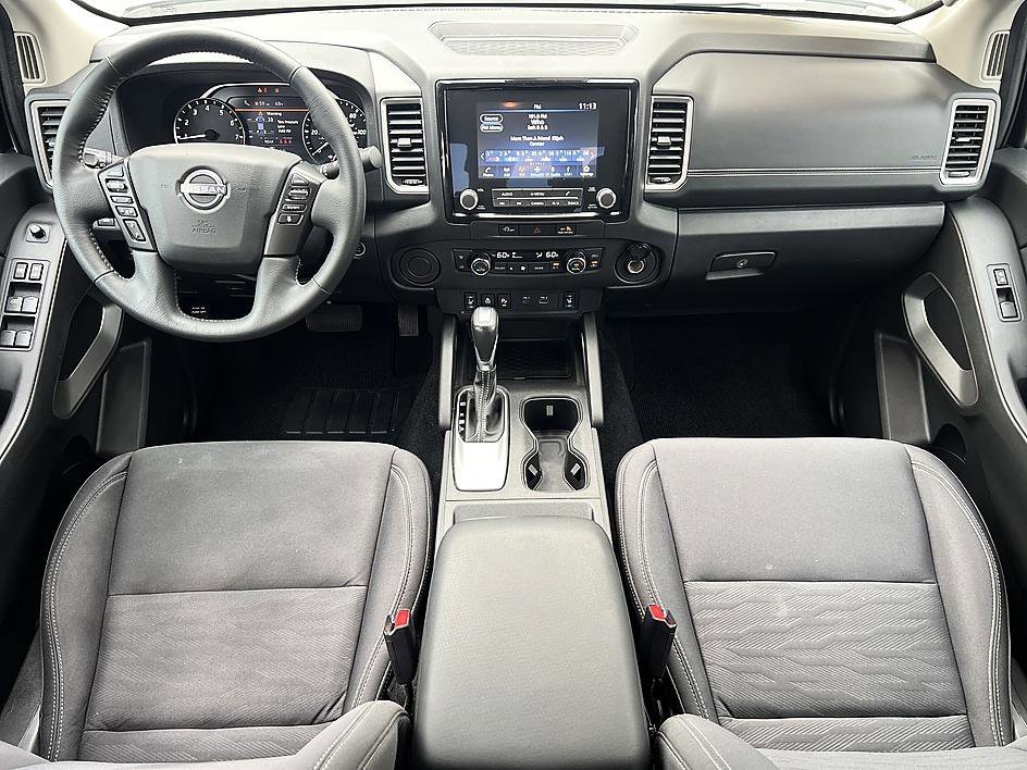 Used 2023 Glacier White Nissan SV image 18