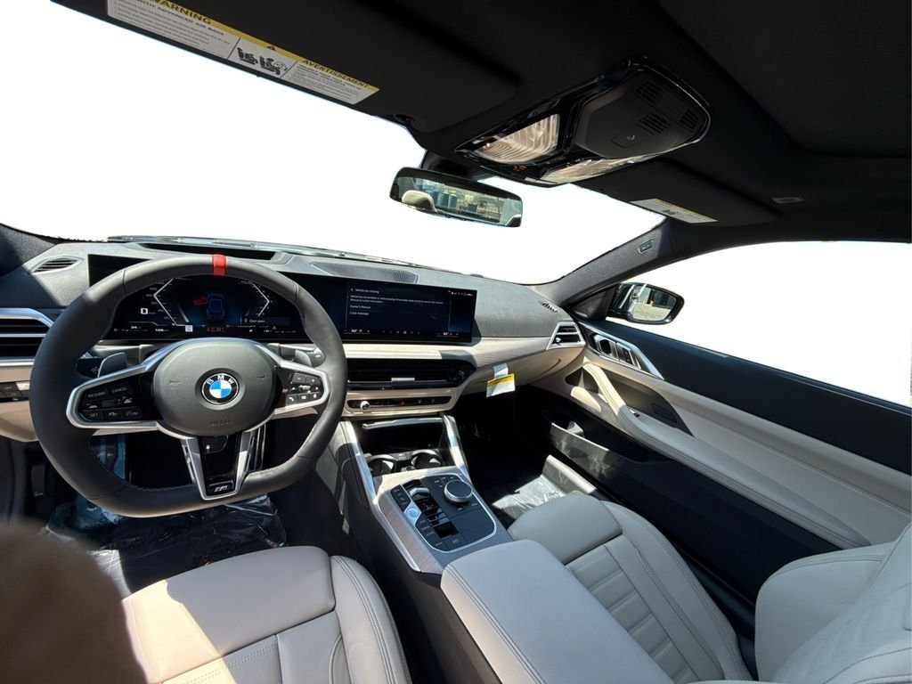 2026 BMW 4 Series M440i - Photo 28