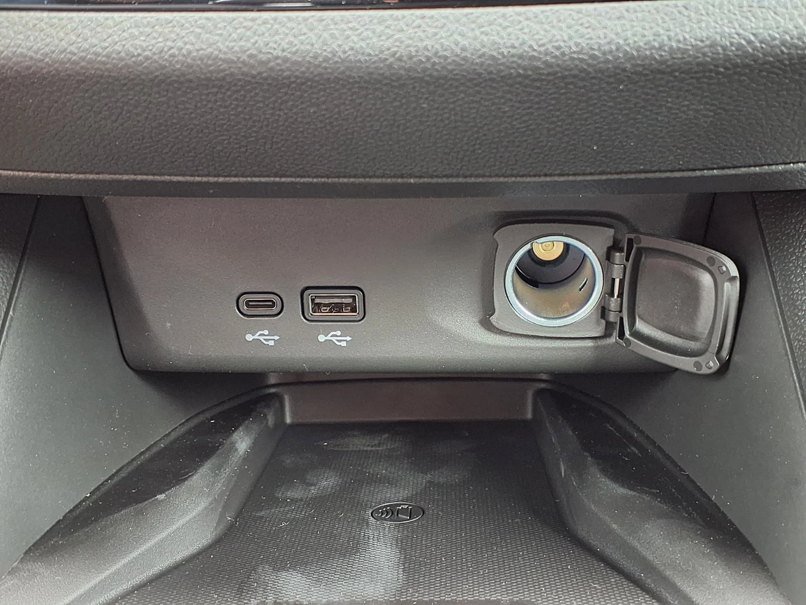 2026 Buick Envista Sport Touring - Photo 7