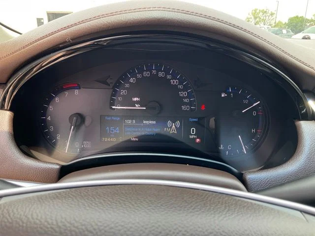 Used 2013 White Cadillac Luxury image 13