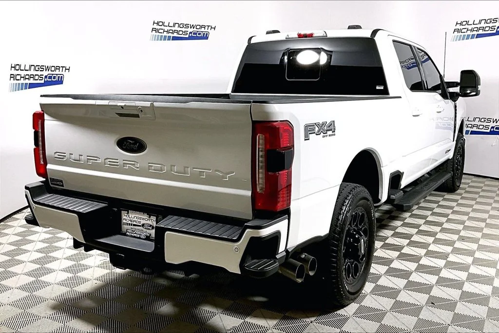 Certified Used 2026 Oxford White Ford Lariat image 9