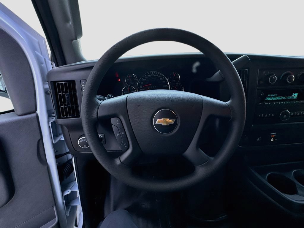 2026 Chevrolet Express Cargo Work Van - Photo 11