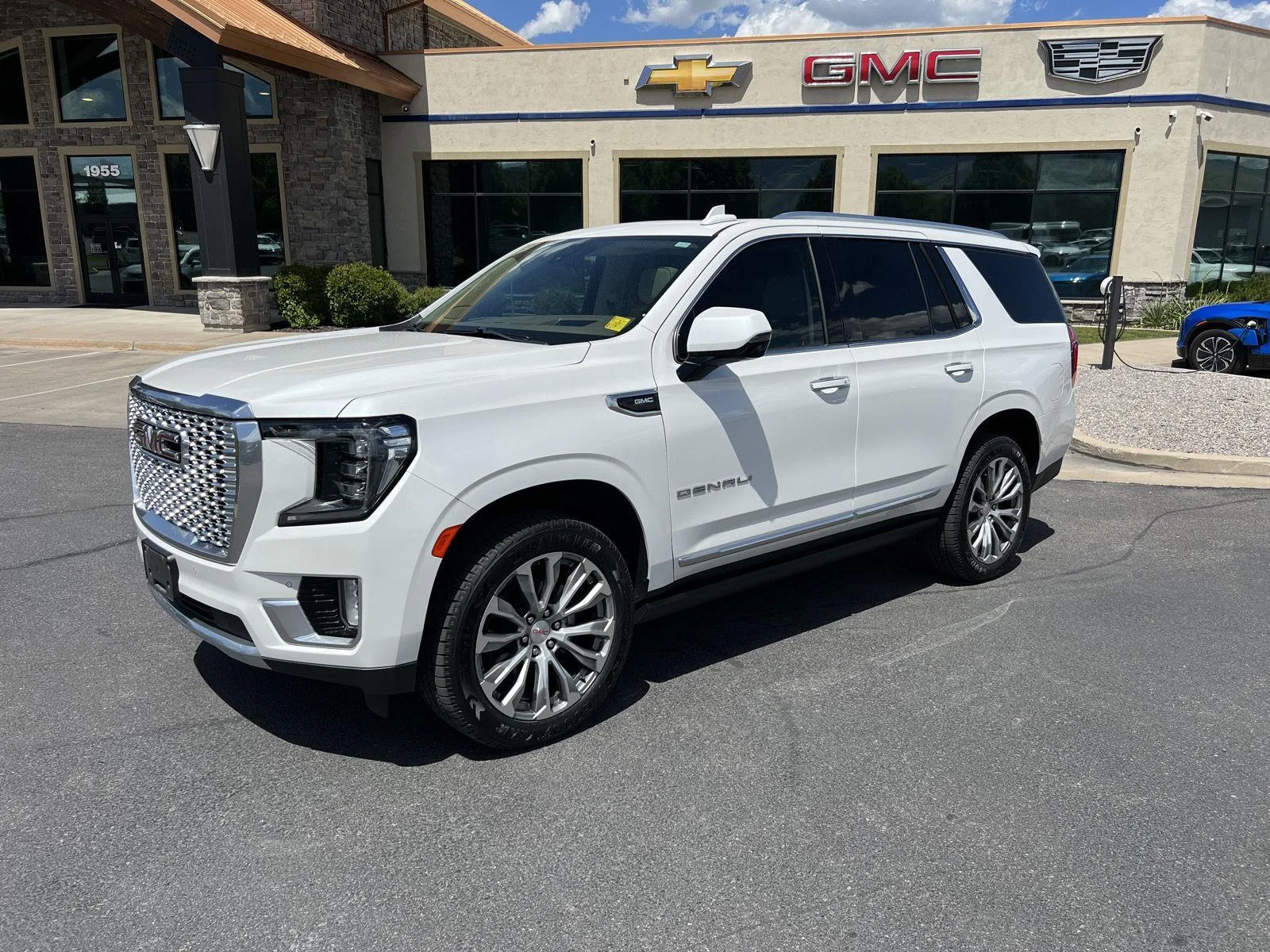 2021 GMC Yukon 4WD Denali's photo