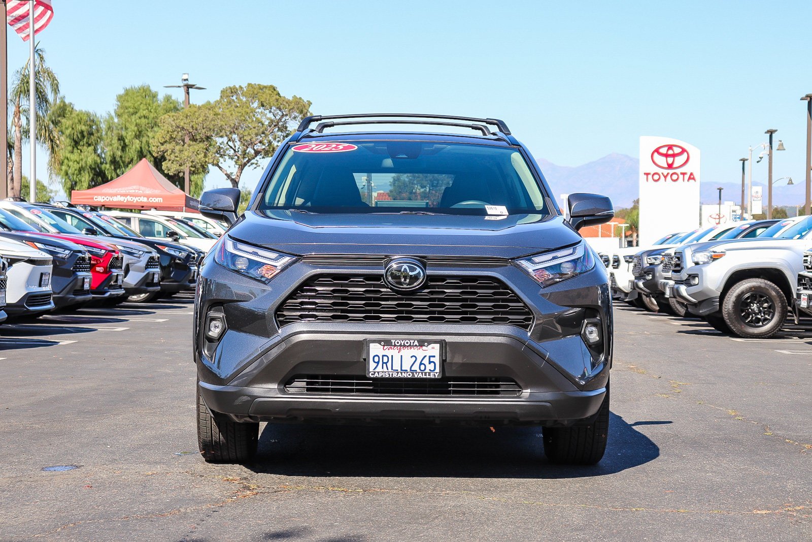 Certified Used 2025  Toyota XLE Premium image 2