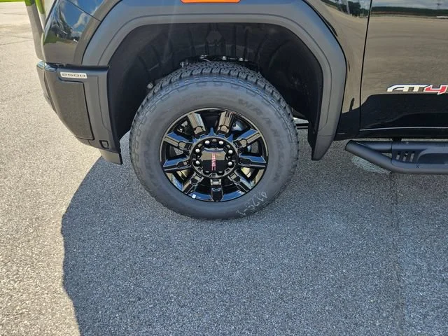 New 2026 Onyx Black GMC AT4 image 27