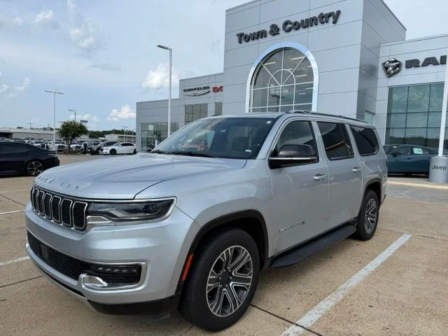 Used 2024 Silver Jeep Series II image 4