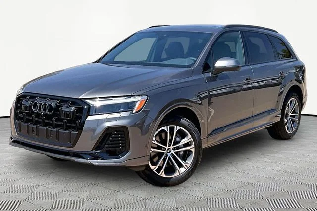 2026 Audi Q7 45 Premium