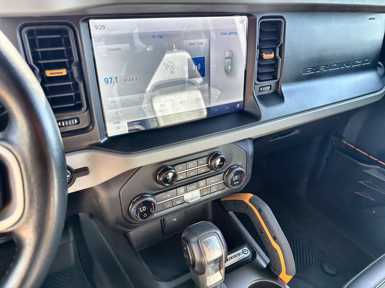 Used 2023 Gray Ford Badlands image 13