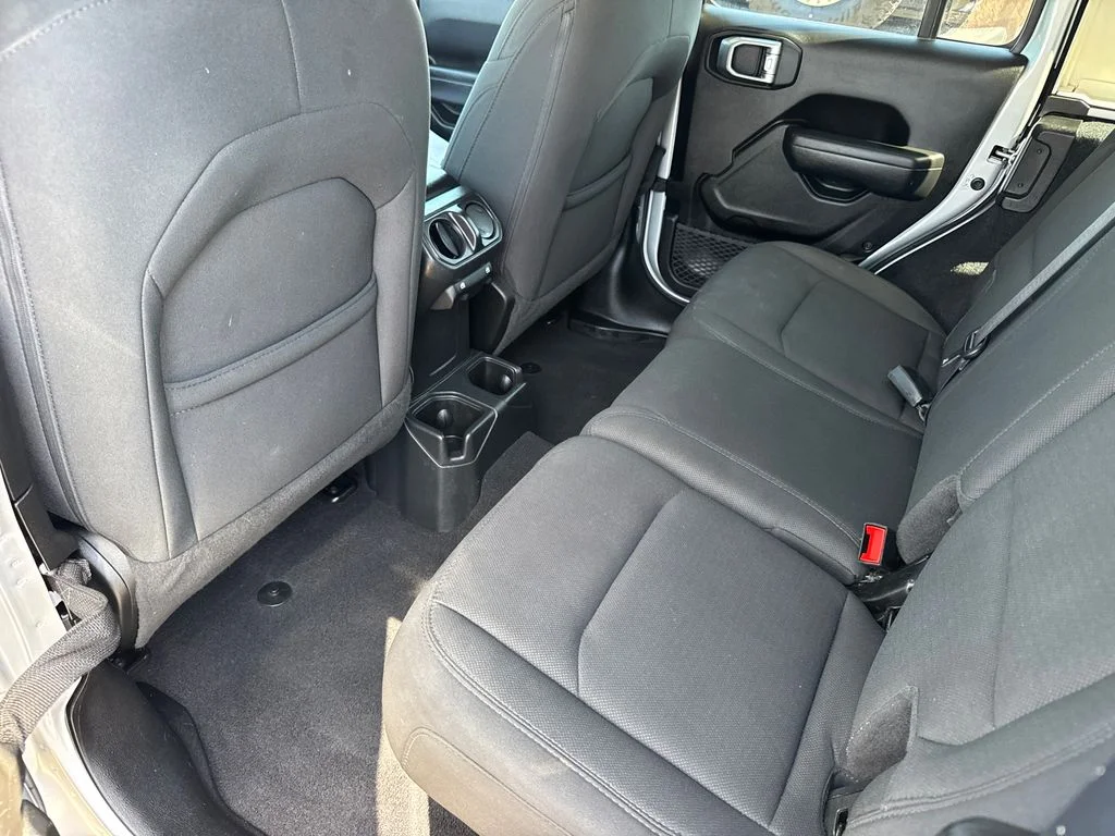 Used 2023 Silver Jeep Sport S image 20