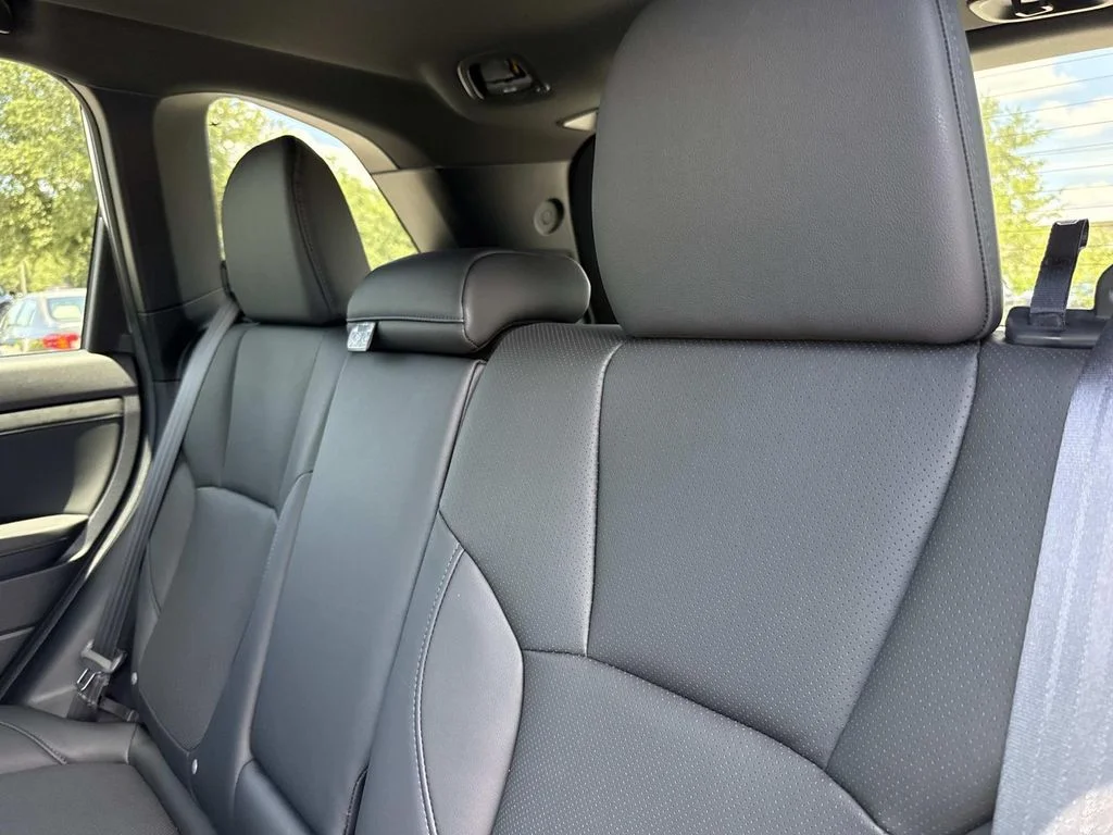 New 2026 CRYSTAL WHITE PEARL Subaru Limited Hybrid image 15