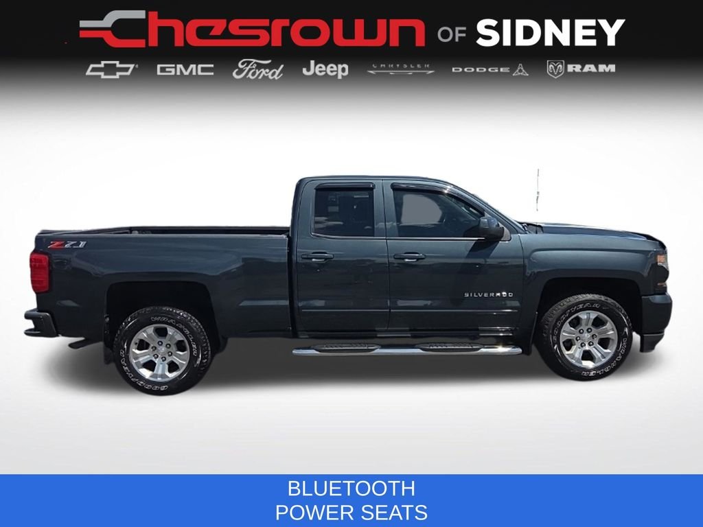 Used 2019 Gray Chevrolet LT image 4