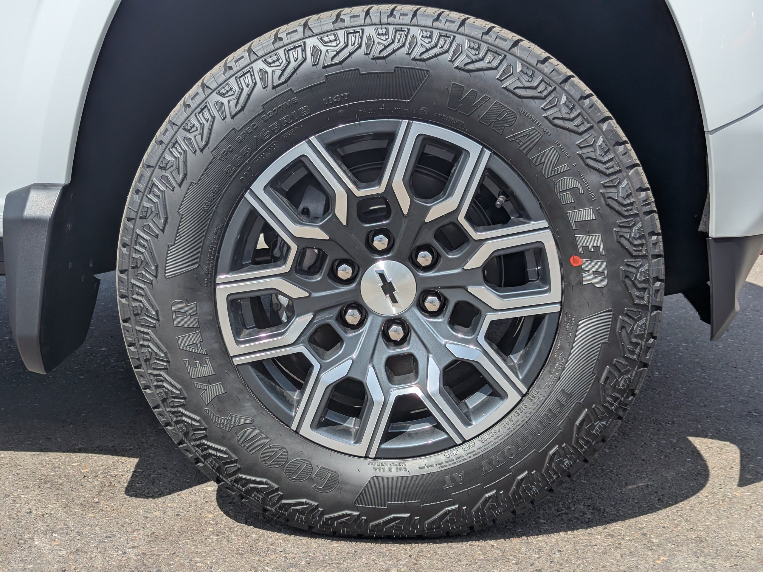 2026 Chevrolet Colorado Z71 - Photo 50
