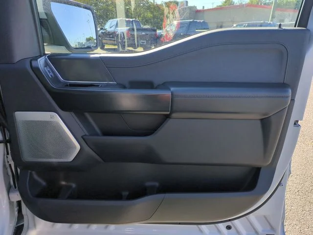 Used 2023 White Ford Raptor image 33