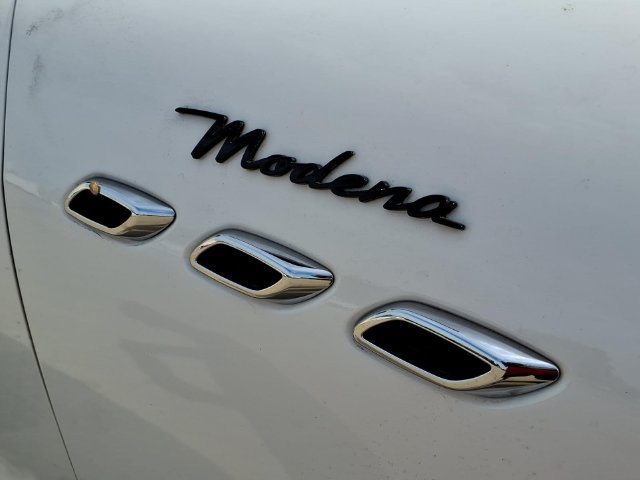 Used 2023 White Maserati Modena image 24