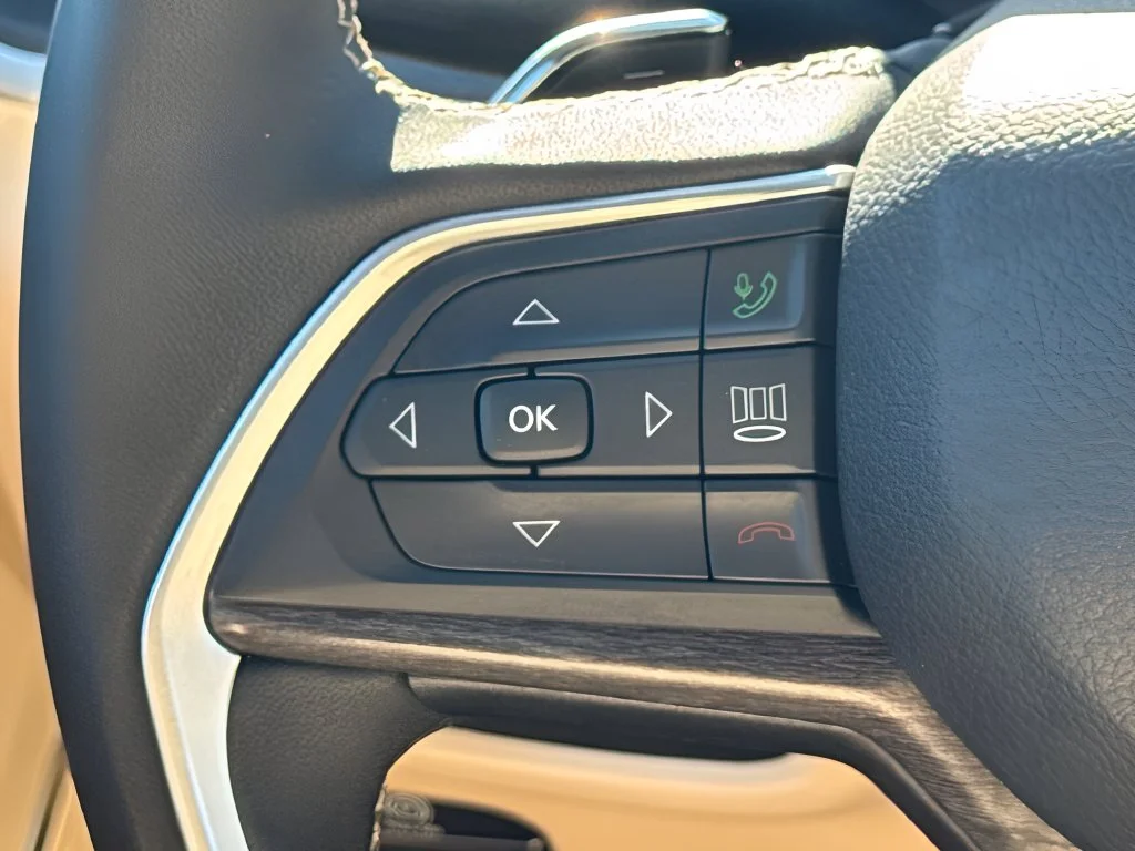 Used 2025 Black Jeep Limited image 16