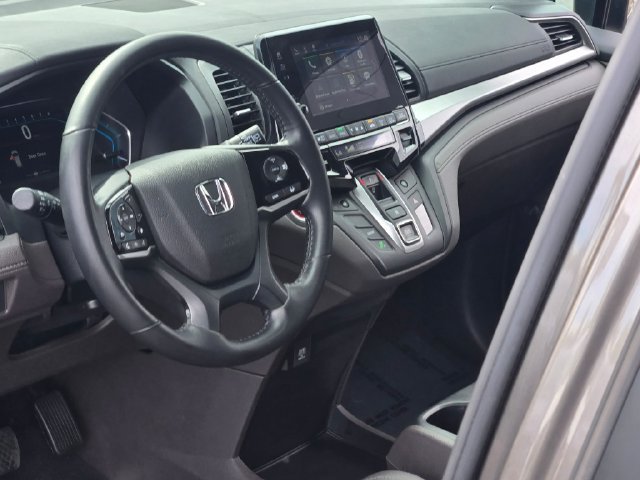 Used 2019 Gray Honda EX-L image 25