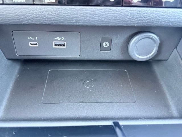 New 2026 Gray Nissan SL image 17