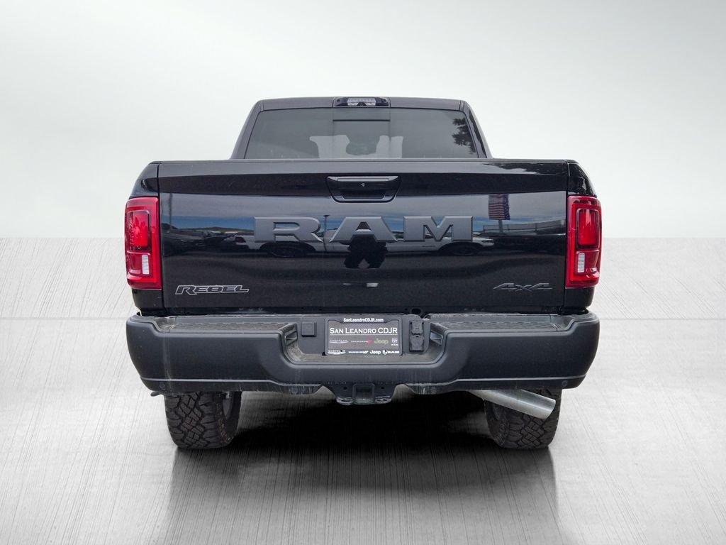 New 2026 Diamond Black Crystal Pearl-Coat Exterior Paint RAM Rebel image 5