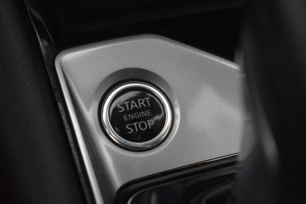 Used 2024  Nissan 2.5 SV image 18