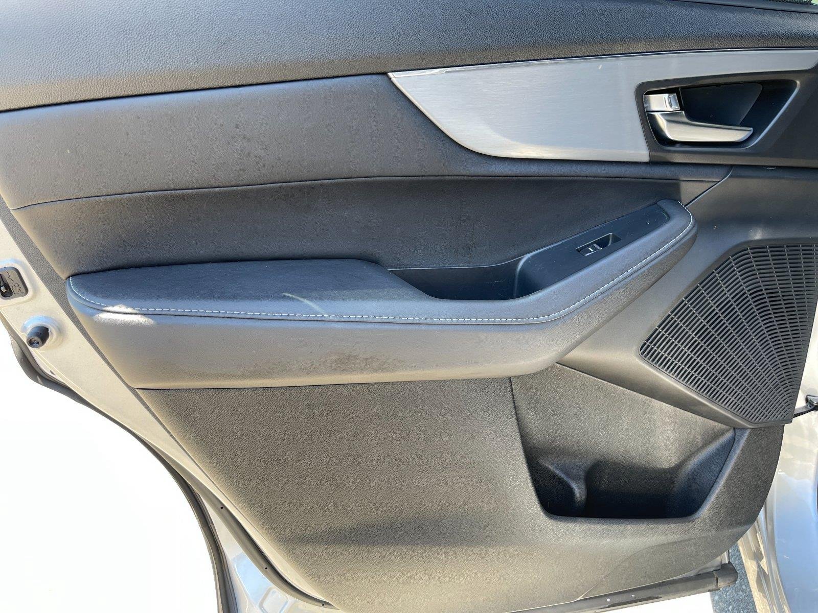 Used 2024 Lunar Silver Metallic Acura SH-AWD w/Tech image 32