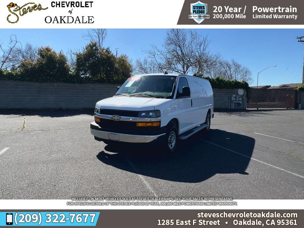 2024 Chevrolet Express Cargo 2500 WT photo 3