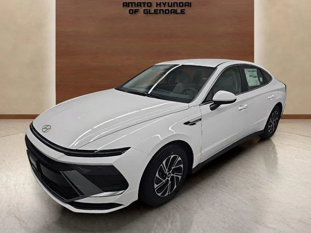2026 Hyundai Sonata Blue's photo