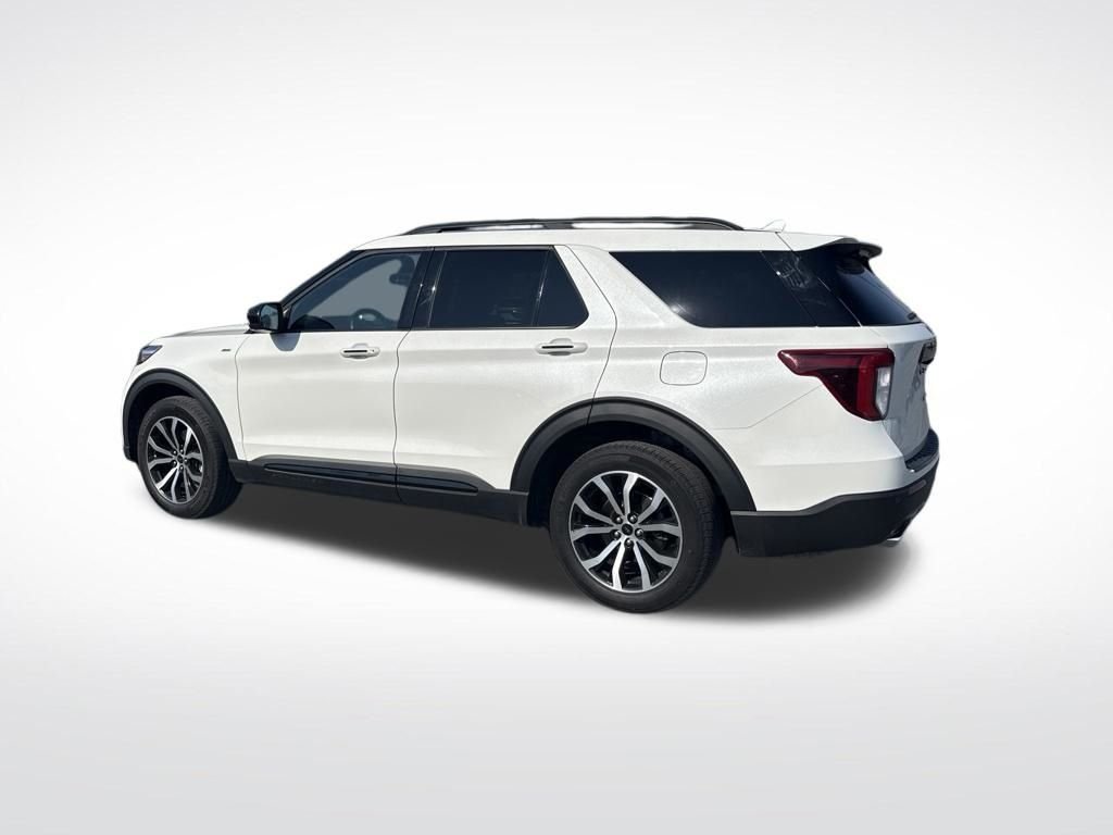 Used 2023 White Ford ST-Line image 3