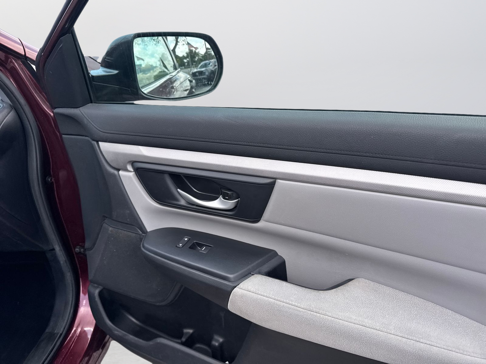 Used 2018  Honda LX image 35